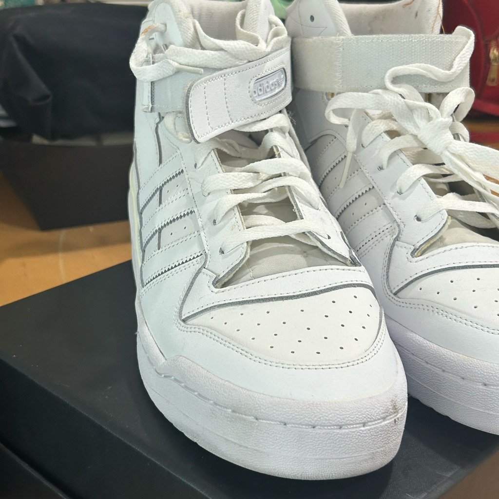 Adidas Original Forums 84 White HighTop Sneakers Adidas Original Forums 84 White HighTop Sneakers